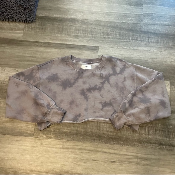 TNA Tops - Aritzia TNA tie dye sweatshirt size 1
